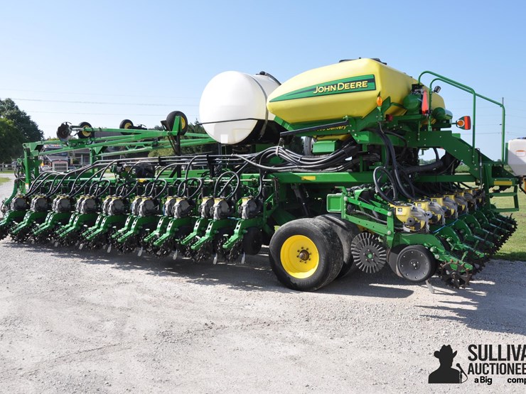 2010-john-deere-db60-image-7