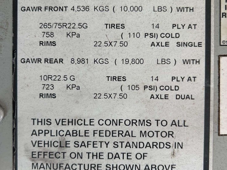2004-ic-corporation-3000ic-school-bus-image-5