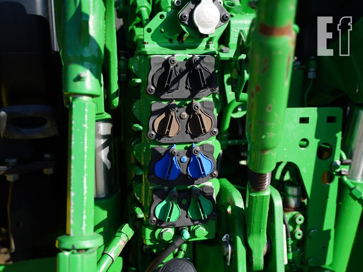2018-john-deere-6120r-image-24