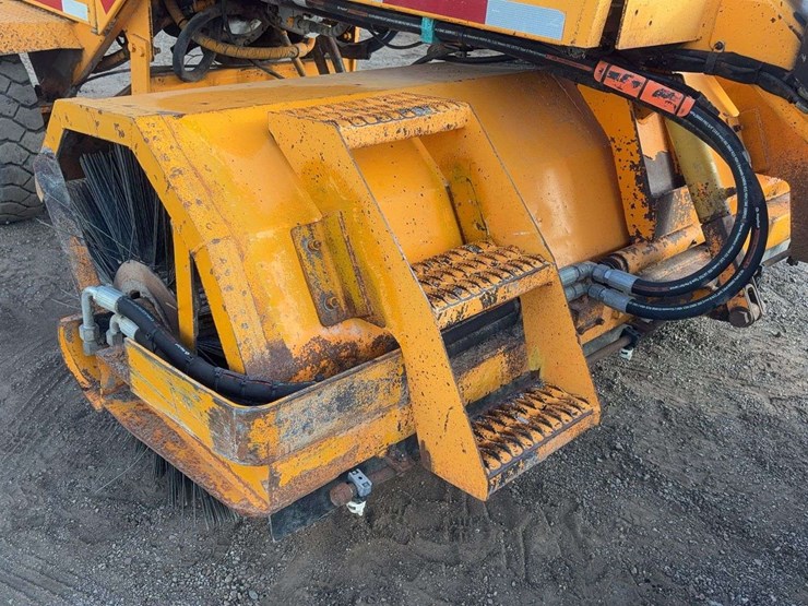 rosco-4800-sweeper-image-14