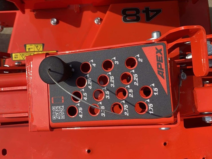 2023-ariens-91161-zero-turn-mower-image-19
