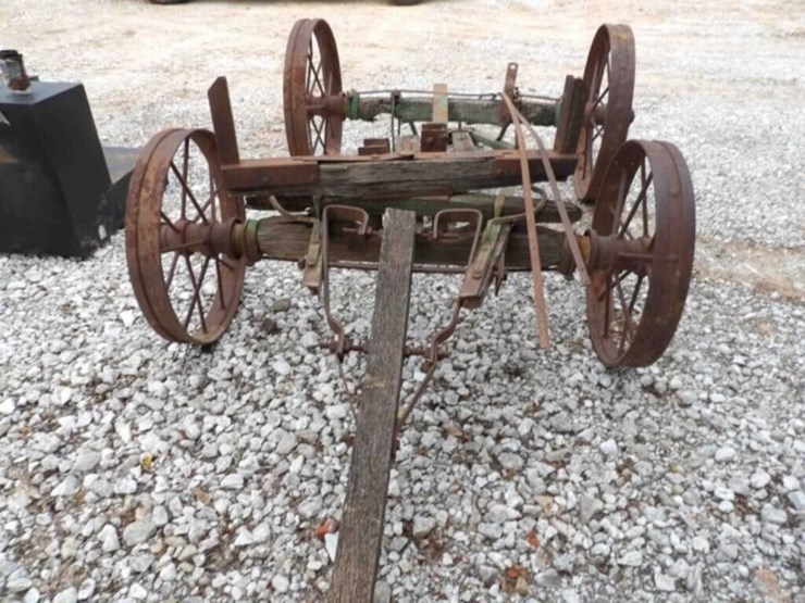 buckboard-w/-4-steel-wheels-image-5