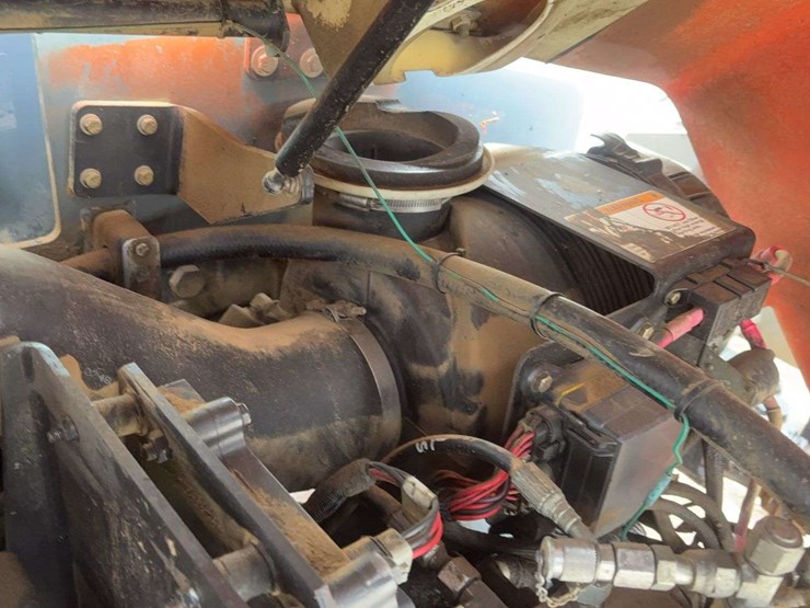 2012-jlg-g6-42a-image-18
