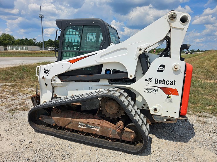 2019-bobcat-t870-image-8