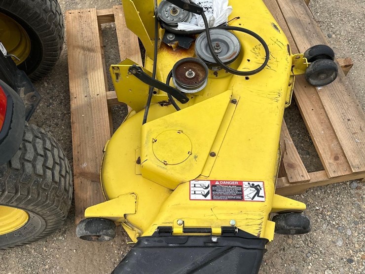 john-deere-g110-image-4