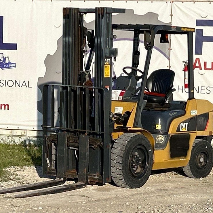 2019 Caterpillar DP35N 7,000lb Diesel Forklift