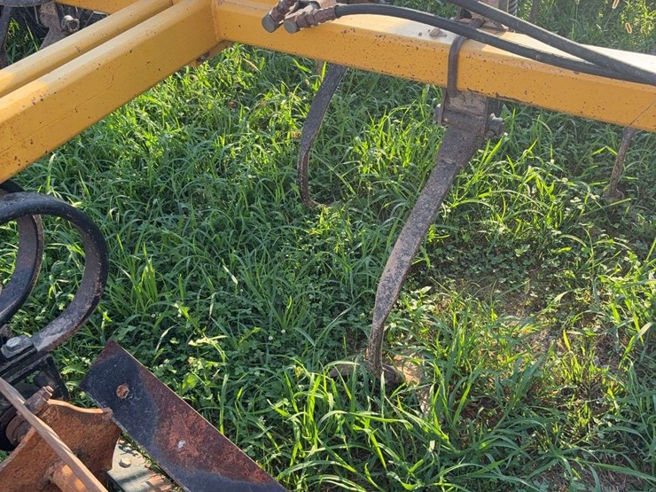 landoll-tilloll-876,-35ft,-3-bar-harrow-with-beater,-walking-tandem,-updated-reel-savers-image-22