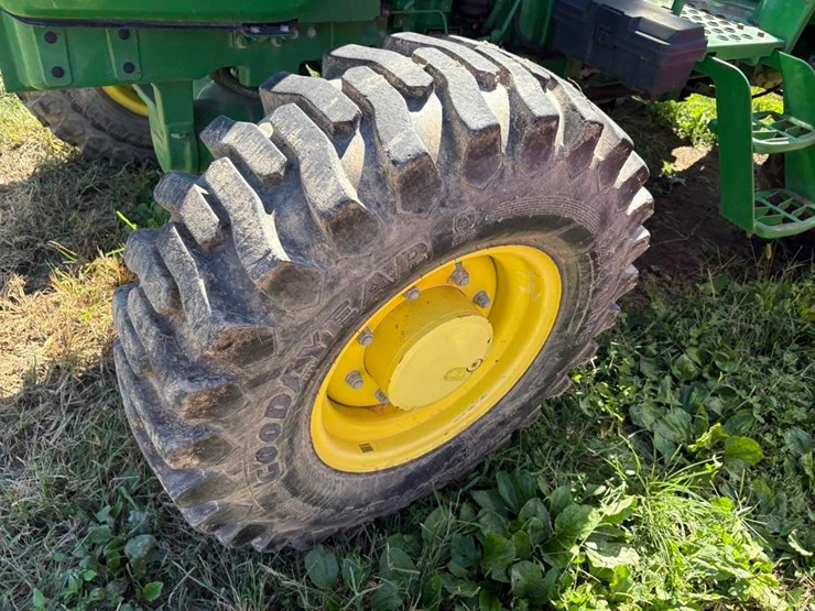 john-deere-5075e-image-13