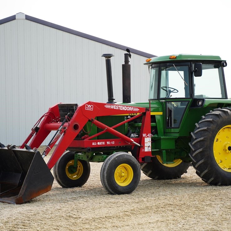 1974 JOHN DEERE 4430