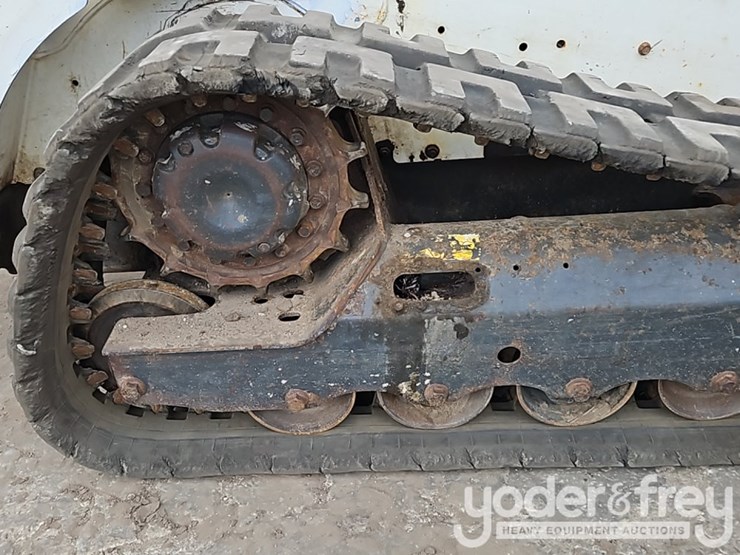 2018-bobcat-t590-image-8