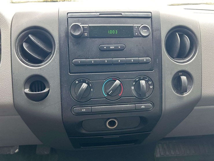 2006-ford-f150-image-24