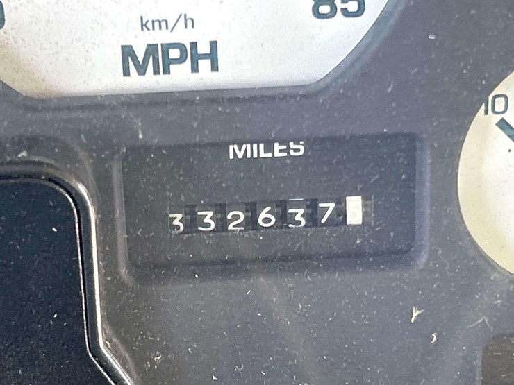 2004-ic-corporation-3000ic-school-bus-image-38