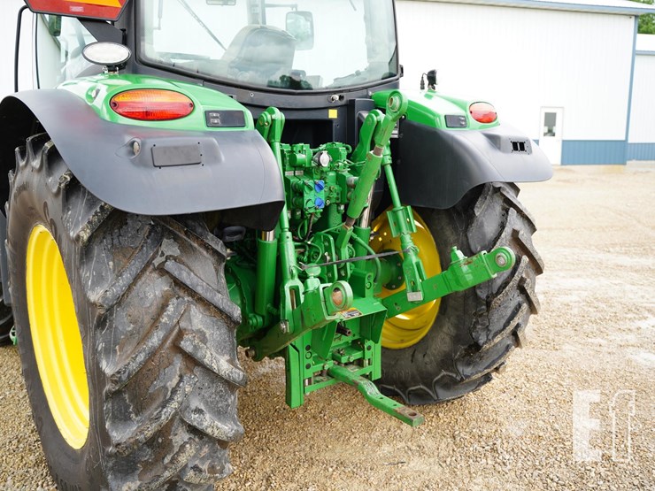 2014-john-deere-6115r-image-23