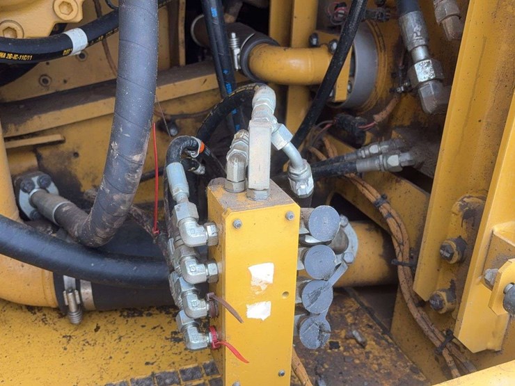 2013-caterpillar-336el-h-image-36