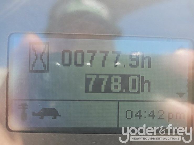 2017-volvo-sd45b-image-37