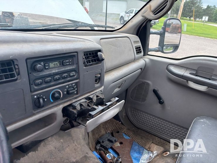 1999-ford-f350-image-36