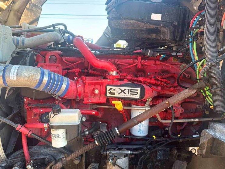 2019-kenworth-t880-image-7