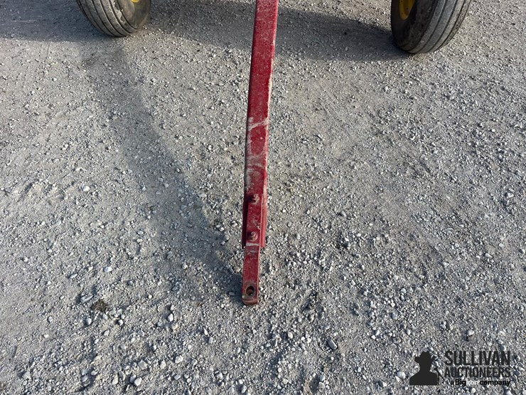 300-bu-gravity-wagon-image-9