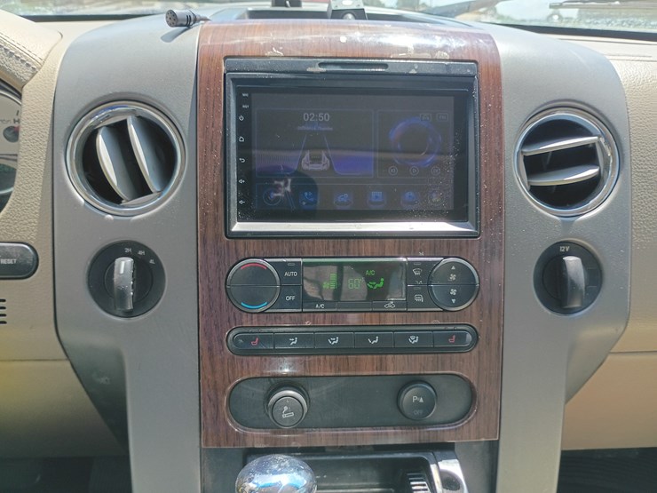 2004-ford-f150-image-34