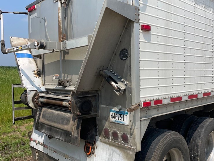 2014-wilson-grain-trailer-image-5