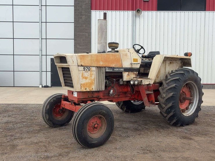 1977-case-970-2wd-tractor-image-2