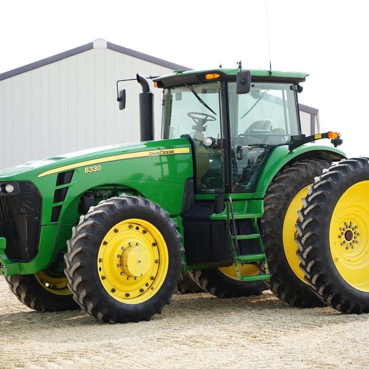 2009 JOHN DEERE 8330
