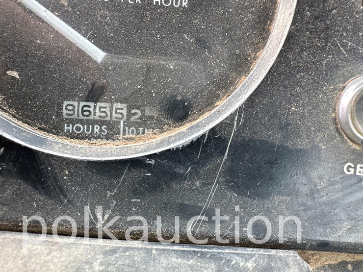 john-deere-7520-image-19