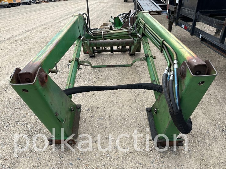john-deere-158-image-9