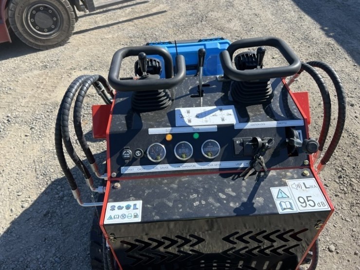 2025-mms-ms380r-mini-compact-track-loader-image-13