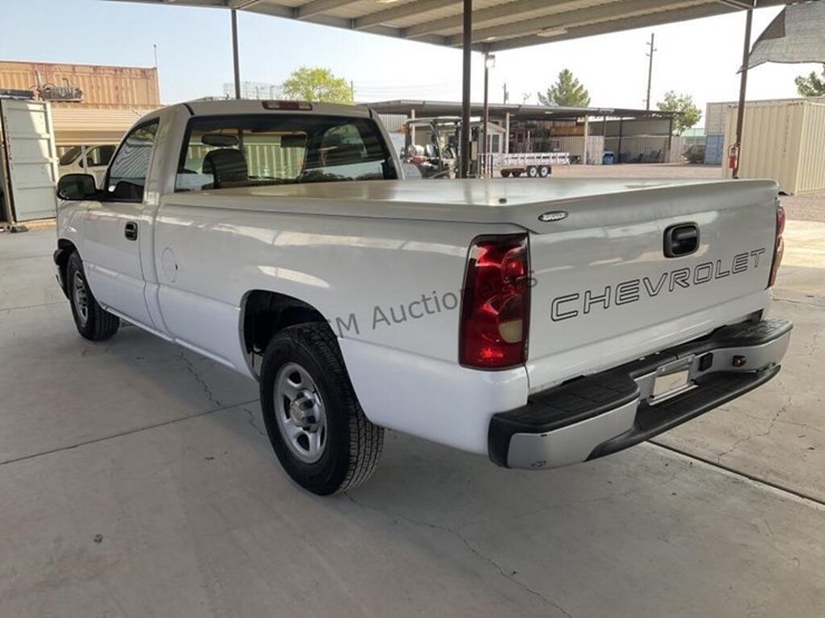 2003-chevrolet-silverado-1500-image-5