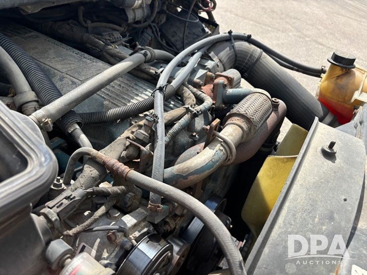 2007-international-durastar-4300-image-27