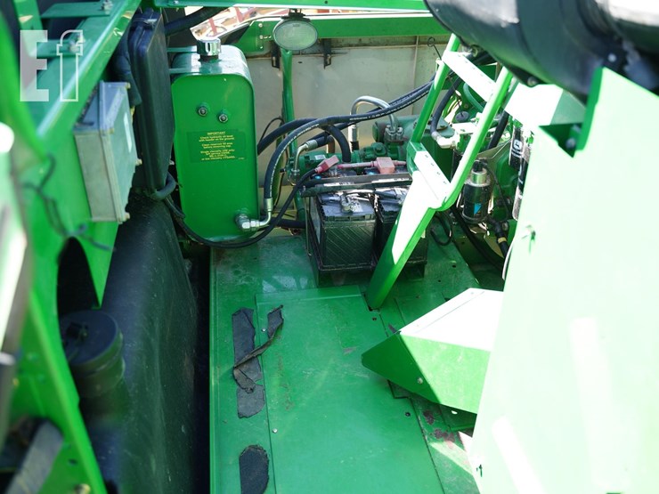 2005-john-deere-9660-sts-image-21