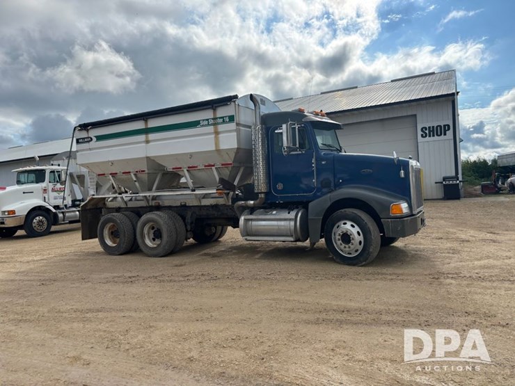 1998-peterbilt-385-image-19