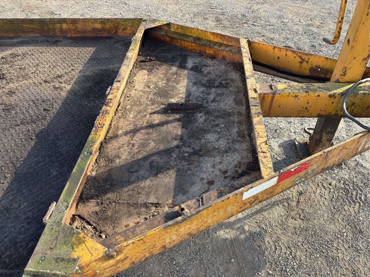 22'-equipment-trailer-image-25