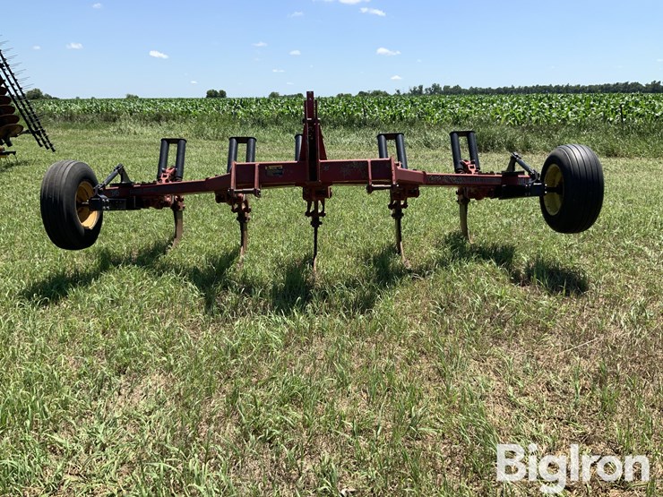 case-ih-14subso-ripper-image-2