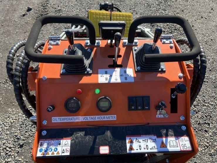 2025-mms-ms36c-mini-compact-track-loader-image-18