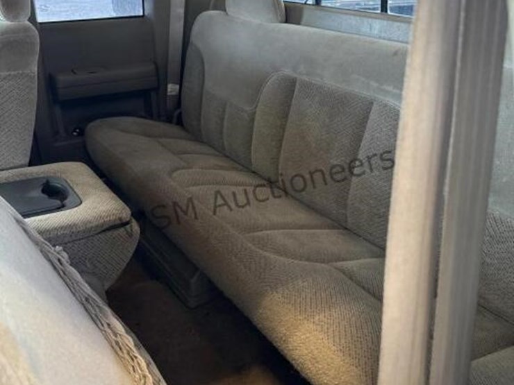 1997-chevrolet-2500-image-21