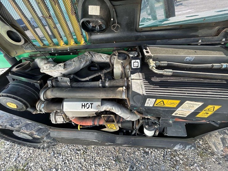 jcb-525-image-7