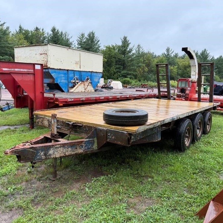 1974 Homemade 94"x18' Tri Axle Trailer with Ramps