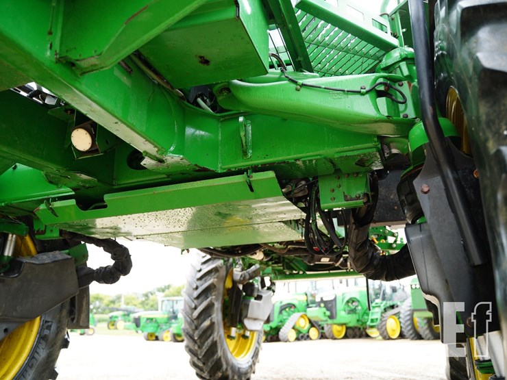 2011-john-deere-4930-image-14