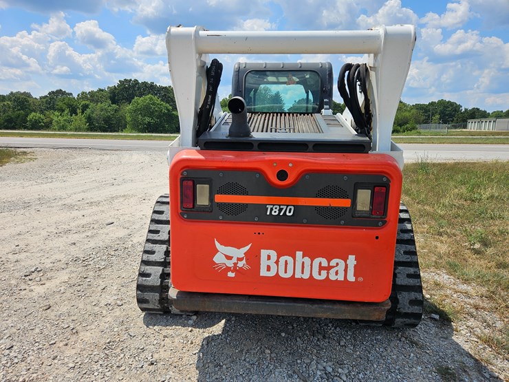 2019-bobcat-t870-image-12