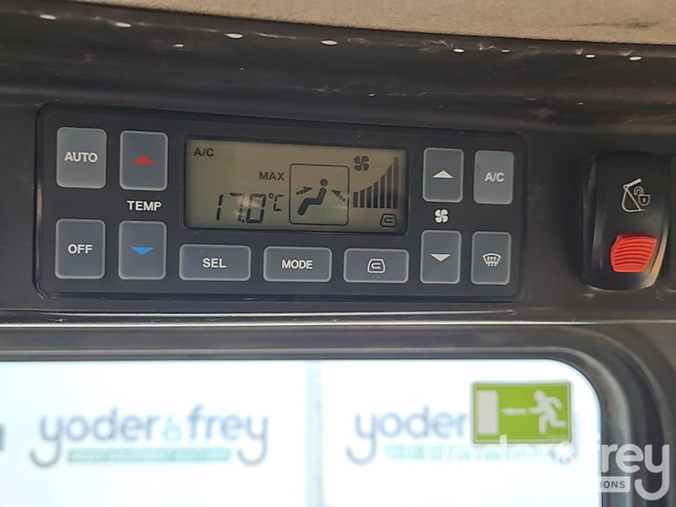 2019-doosan-dl250-5-image-28