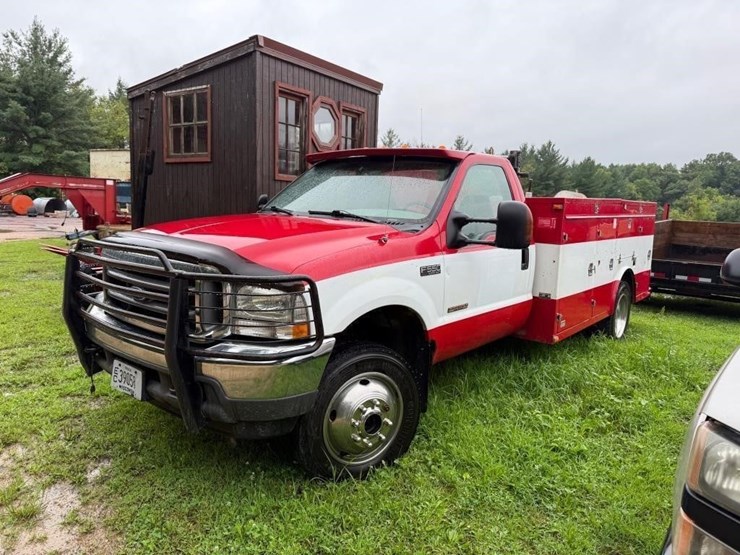 2003-ford-f550-image-1