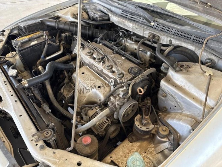 2001-honda-accord-sdn-image-12