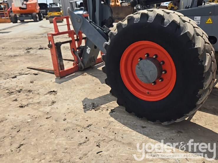 2018-skyjack-sj1256ths-image-16