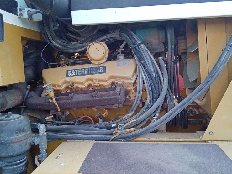 1994-caterpillar-3208-image-13