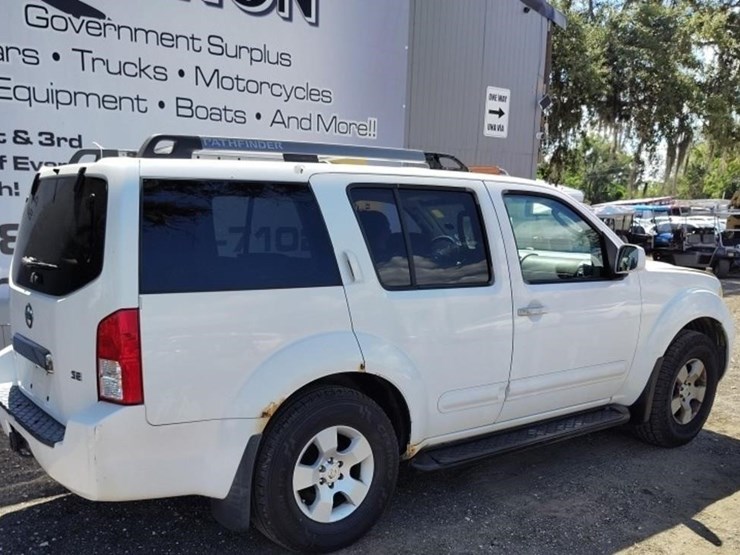 2005-nissan-pathfinder-image-5