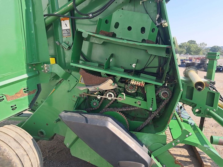 john-deere-854-image-9