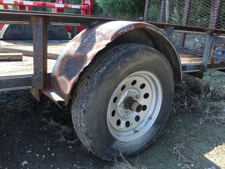 #22946-•-12ft-tag-trailer,-rear-gate,-single-axle-|-no-title-image-7