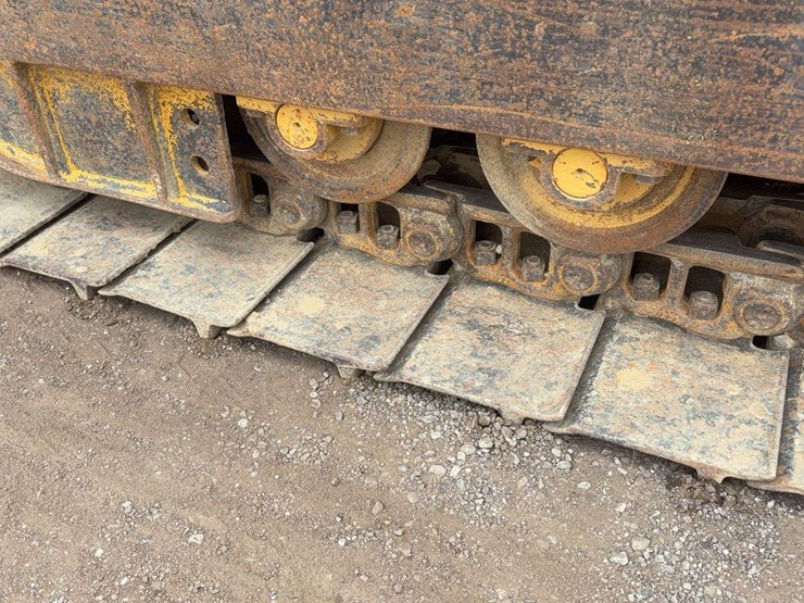 deere-550j-lt-image-9